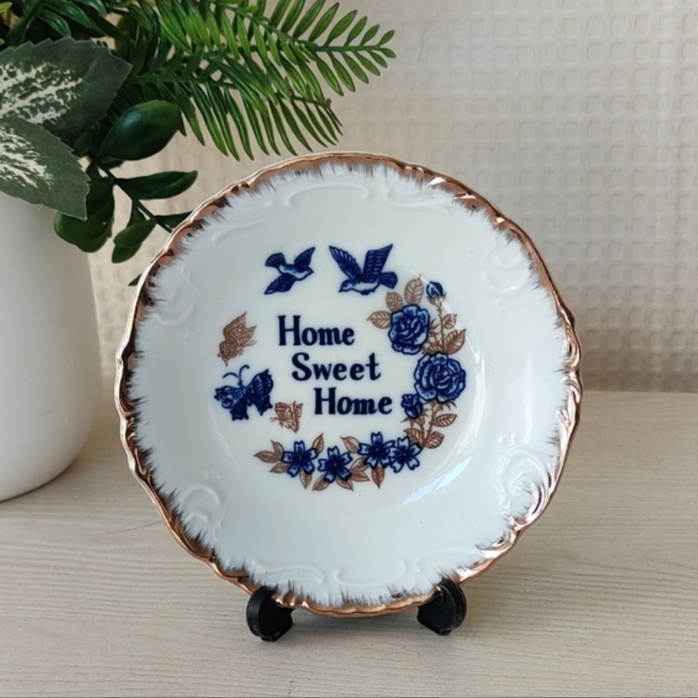 Vintage Miniature China Decor Plate "Home Sweet Home" 5" Diameter
